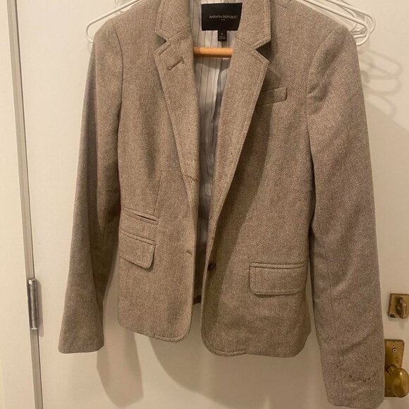 Banana Republic Jackets & Blazers - Banana Republic Women's Jacket